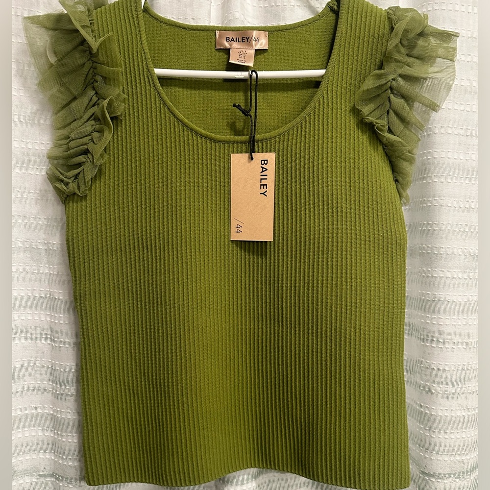 Bailey top